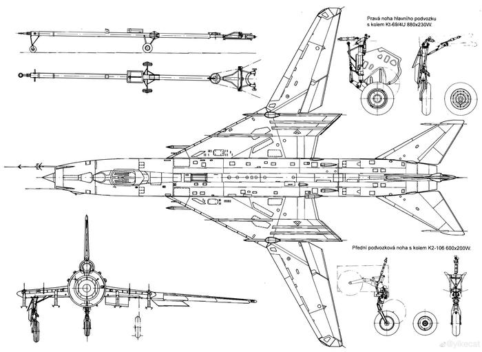 Сухой Су-17M（C-32M）/Sukhoi Su-17M（S-32M）歼击轰炸机