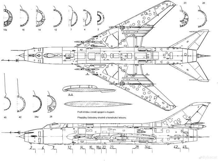 Сухой Су-17M（C-32M）/Sukhoi Su-17M（S-32M）歼击轰炸机
