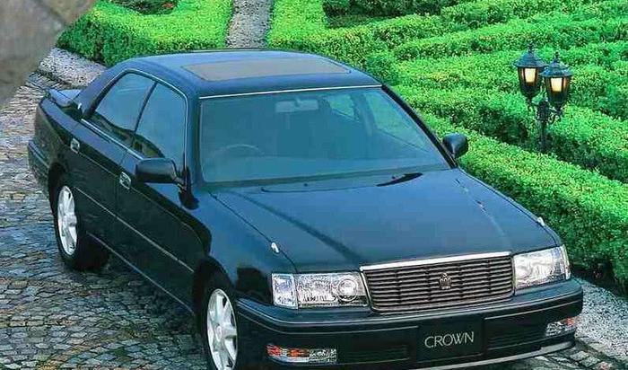 90年代的神车：第10代丰田皇冠155，行驶至今12万公里