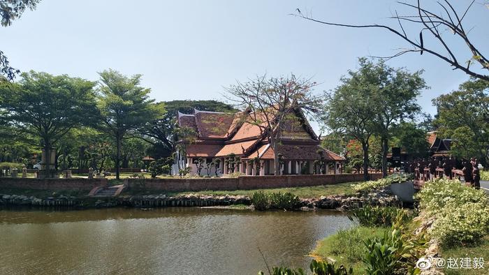 曼谷之旅：了解泰国王朝历史
