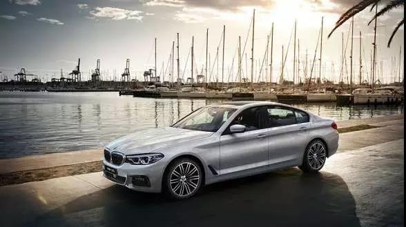 BMW 5系——时不我待，从不止步