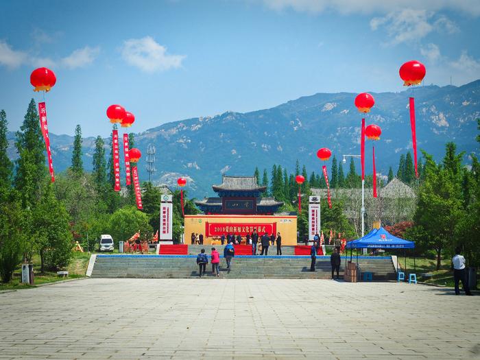 山东沂蒙山不是一座山，龟蒙山却有龟，来过的人都知道，此言不假