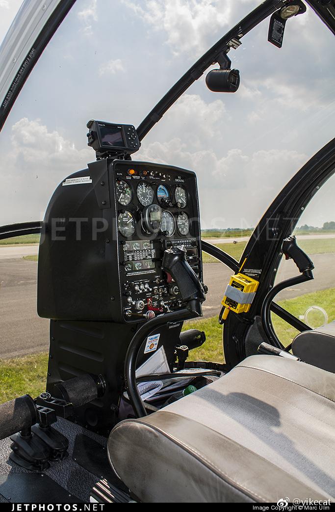 跨越两国的传奇——Sikorsky S-300C/Schweizer RSG 300（一）