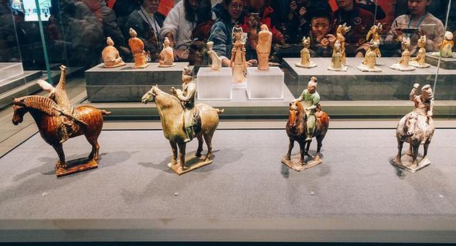 ​中国历史古迹最多的旅游城市，如今提起却只让人想到一种小吃？