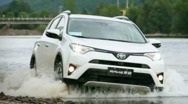 2020款丰田RAV4荣放发布！霸气不输路虎，要被疯抢的节奏