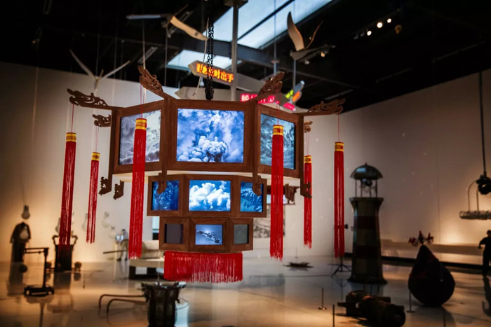 邱志杰：一个Mapper，和他的地图说