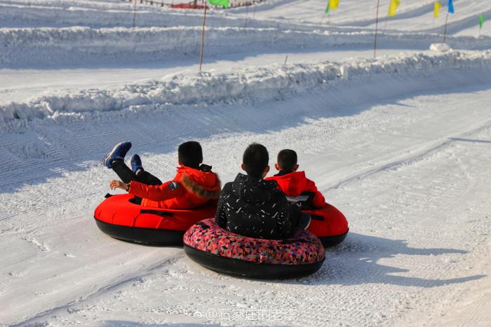 冰天雪地闹新春  红红火火过大年 2019狼牙山雪村欢乐中国年精彩粉呈