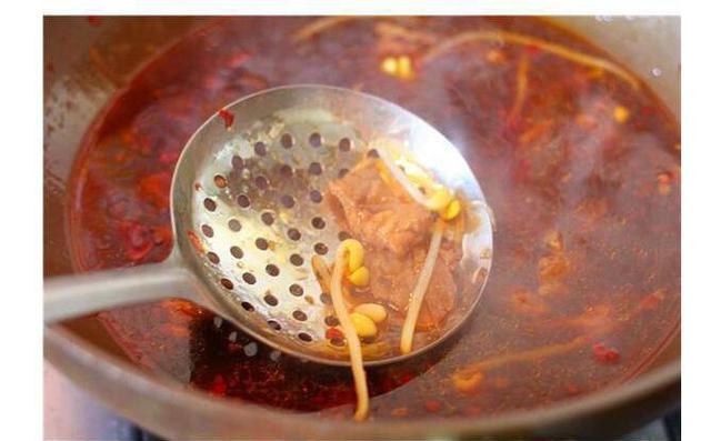“肉中骄子”水煮牛肉，您菜单的必备菜