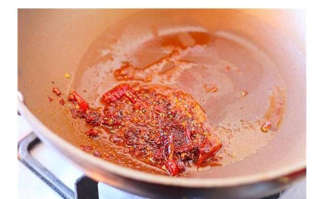 “肉中骄子”水煮牛肉，您菜单的必备菜