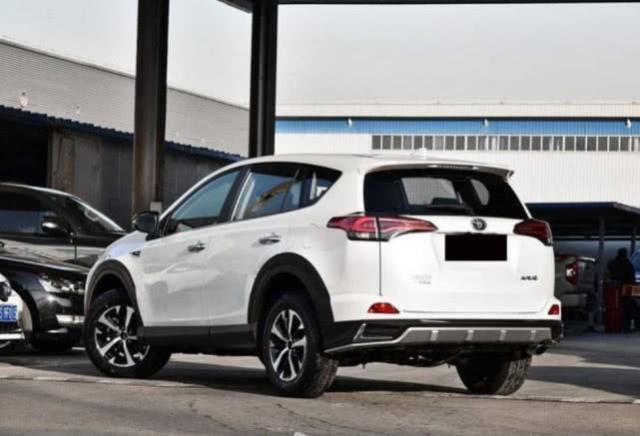 2020款丰田RAV4荣放发布！霸气不输路虎，要被疯抢的节奏