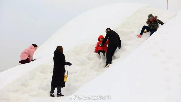 冰天雪地闹新春  红红火火过大年 2019狼牙山雪村欢乐中国年精彩粉呈