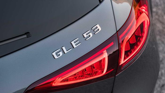 全新奔驰AMG GLE 53官图发布！加入微混系统！