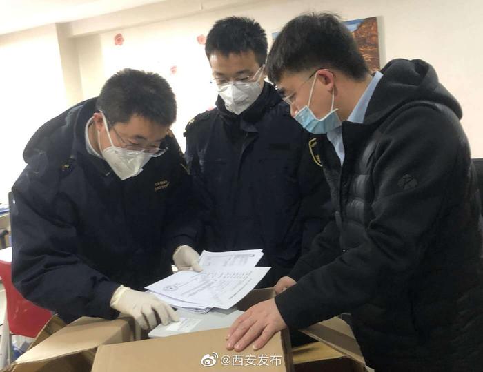 西安海关快速验放2台用于新冠肺炎危重症患者急救的进口医疗设备