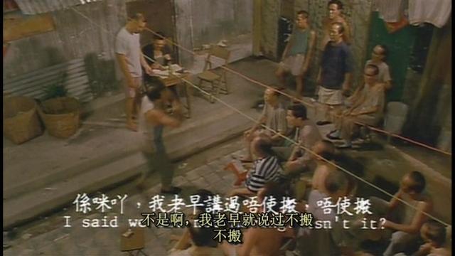 香港有20万底层人住在笼子里，这蛆虫般的生活真相，把我看沉默了