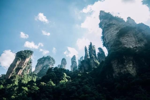 张家界自助游旅游攻略，衣食住行看到醉美张家界