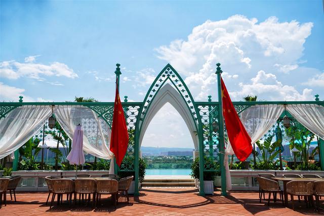 西双版纳慢生活，湄公河景兰大酒店一座汇聚六国风情的童话城堡