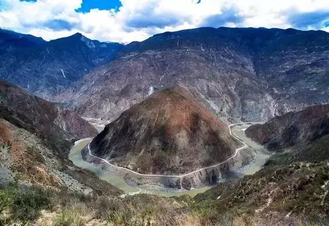 中国最美旅居路线，一路车行一路景，有生之年一定去一趟