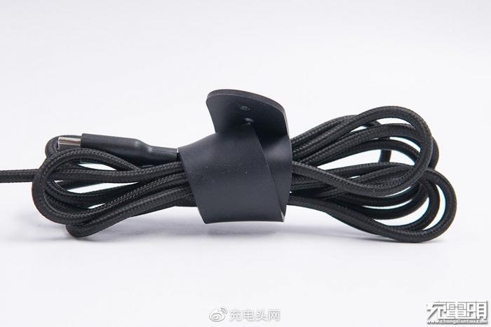 拆解报告：Razer雷蛇65W USB PD充电器RC30-0239