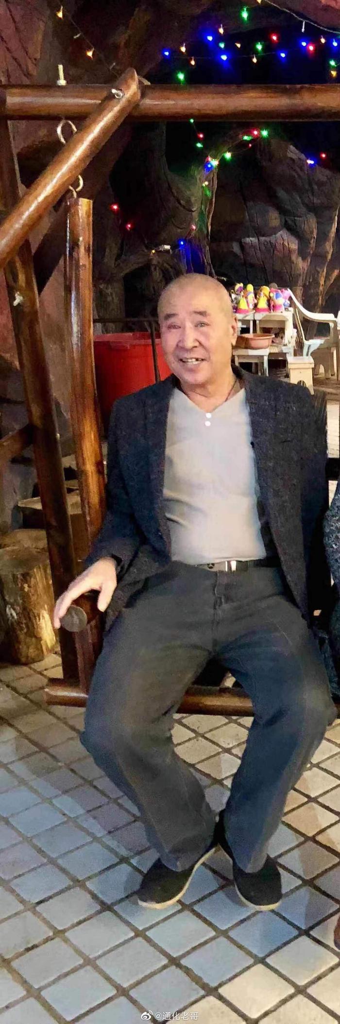 寻人：杨春林，男，59岁，阿尔兹海默症病史，蓝上衣，白裤，拖鞋