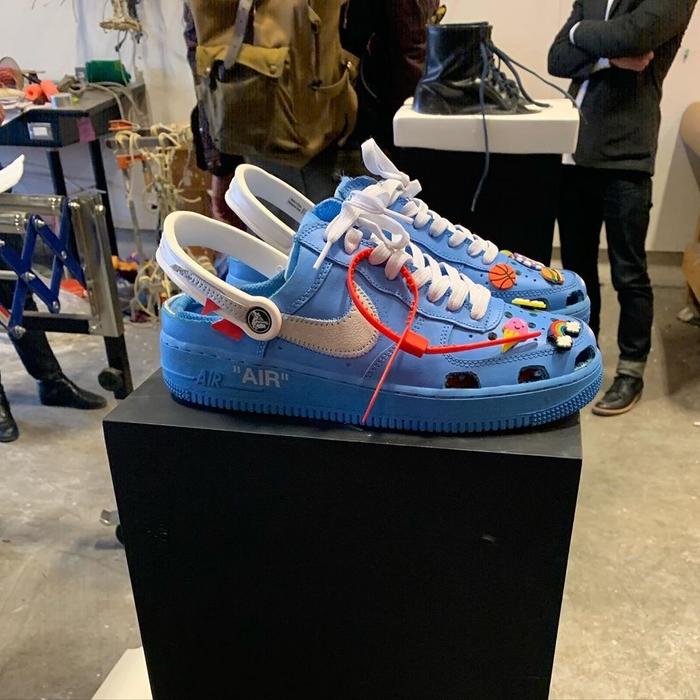 "Virgil Abloh x Crocs x Air Force 1" 洞洞鞋？