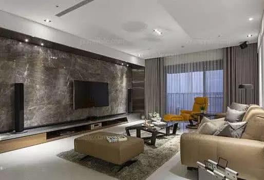 沙发和电视的“距离”多远合适？专家：取决于电视大小和背景墙