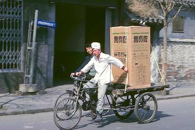 八十年代北京崇文区，古老的商业街市