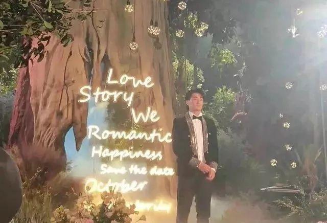 中国男篮国手大婚，森林主题！杜峰为准时参加婚礼2次技犯离场？