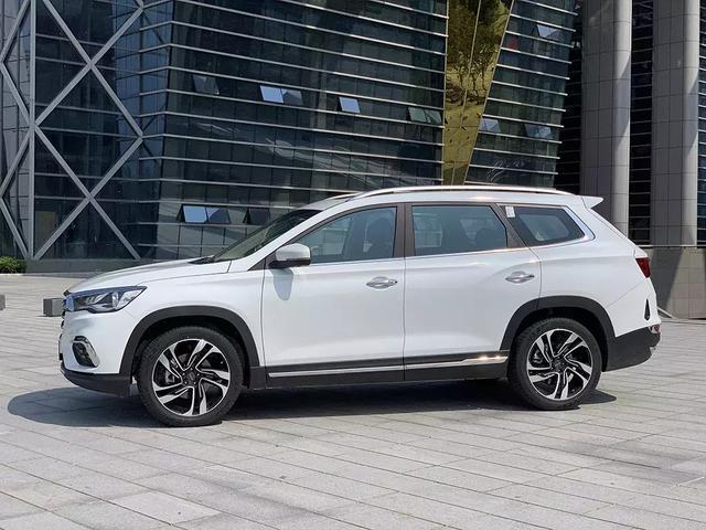 自主品牌6座SUV，拼起三大件来，捷途X90还有些看头