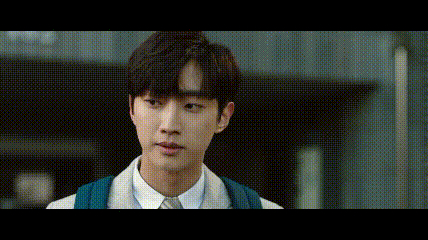 黑帮老大和弱鸡高中生互换灵魂，笑掉大牙！