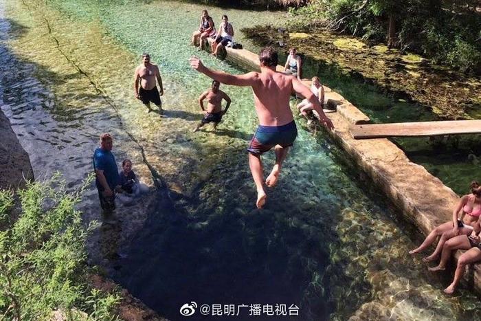 美国德克萨斯州著名景点，多年生岩溶泉Jacob’s Well