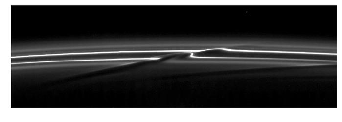 组图：这些从土星及其卫星们拍摄的照片，颠覆你之前对土星的印象