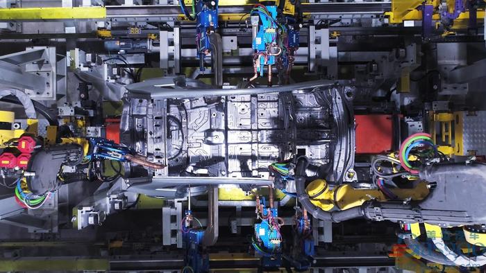 爱驰汽车与江铃达成合作，代工或收购其生产资质，将在2019年上市