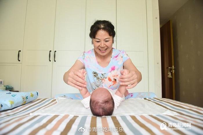 揭秘青岛状元月嫂 7年收入翻33倍在市区买上了房