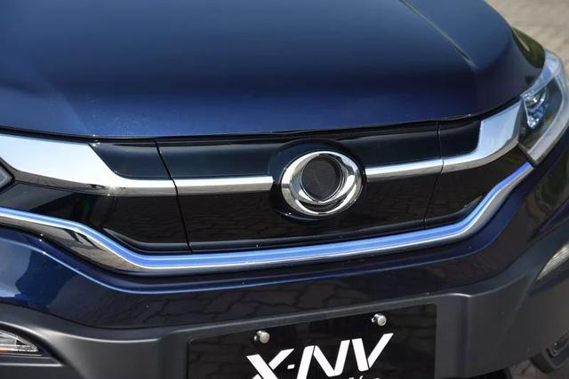 从X-NV的外观设计不难看出该车是基于XR-V打造而来