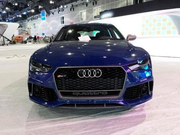 让很多人吐槽的是，它做为一款性能车，但声浪太娘了！