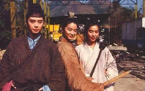 《东邪西毒》上映25周年，没想到是巨星摇篮，张国荣梁朝伟参演