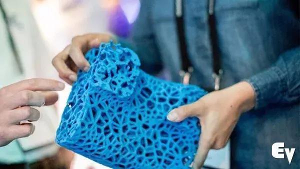中国制造，仅售五万！全球首款3D打印汽车即将上市！