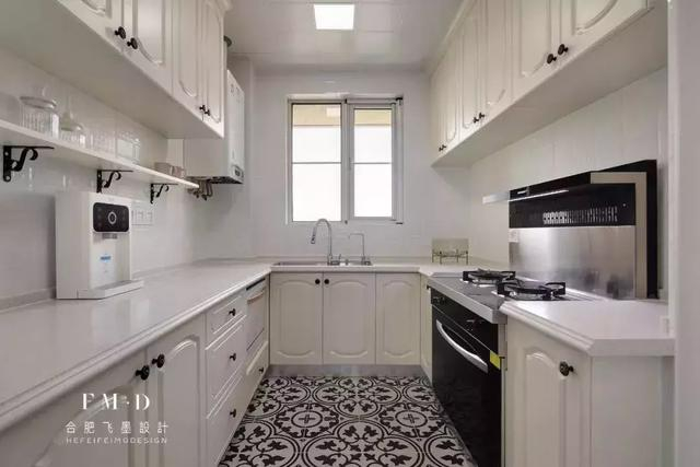 橱柜柜体和柜门用什么材料好？听金牌木工全面分析，这次真受用了