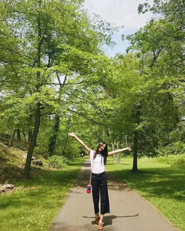 拍大腿！看了刘雯的旅游照才知道十几年的照片都白拍了