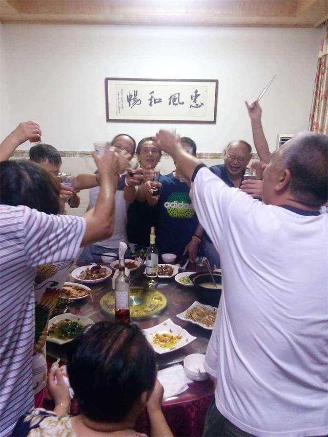浙江桐庐芦茨湾杨妞农家乐“阡陌交通，鸡犬相闻”的桃花源式生活