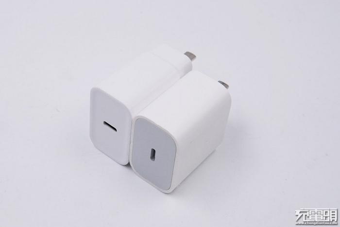 拆解报告：爱否开物18W USB PD快充充电器HKL-USB53