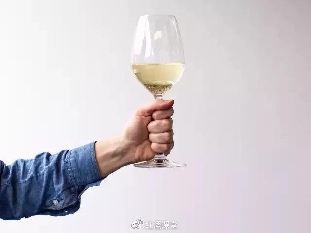 【小堂的酒单】怎么选白葡萄酒？
