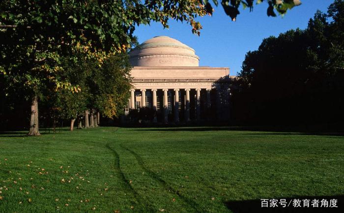 二本大学中录取分数最低的两所大学，只要刚过本科线就可以来报考