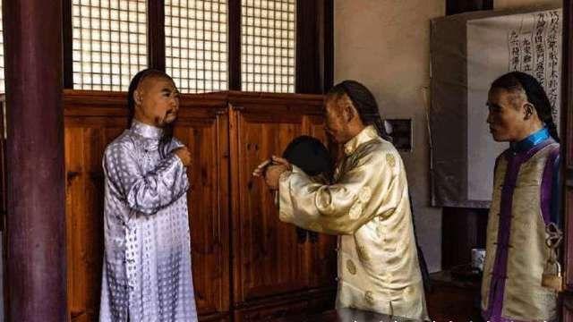 在清朝，有1万两白银属于什么水平？