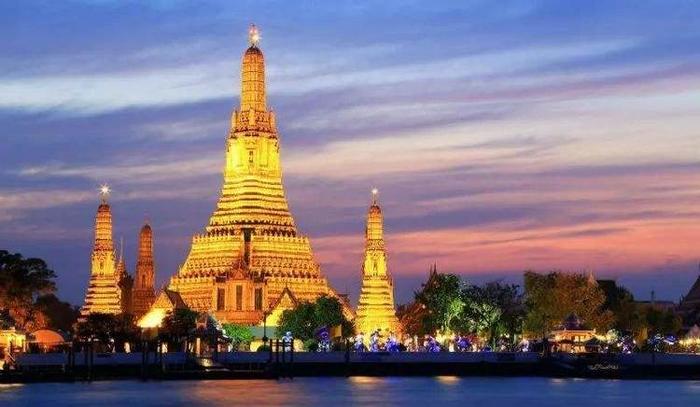 黎明寺，泰国版埃菲尔铁塔！