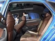 最失败的中级轿车，底盘比迈腾好，只因车标而被国人嫌弃