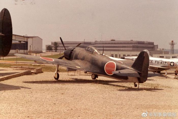 在美国航空博物馆的日本N1K2-J“紫电-改”战斗机