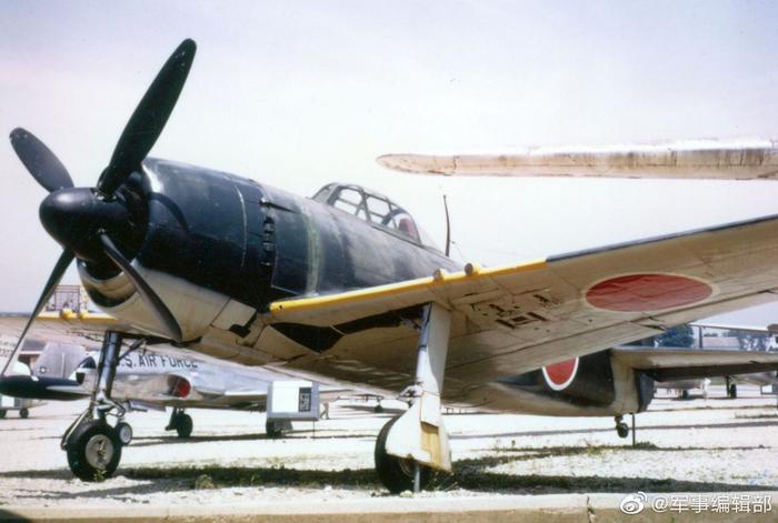 在美国航空博物馆的日本N1K2-J“紫电-改”战斗机