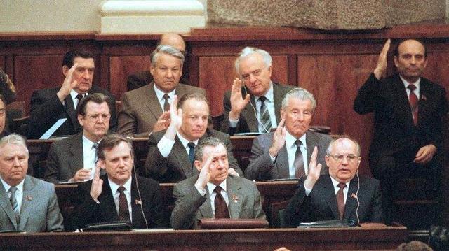 1991年戈尔巴乔夫改革取得哪些成效？一个小学生给他写信说出实情