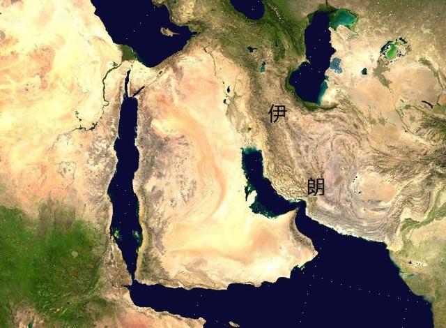 为什么位于北回归线附近的伊朗，气候类型却是温带大陆性气候？